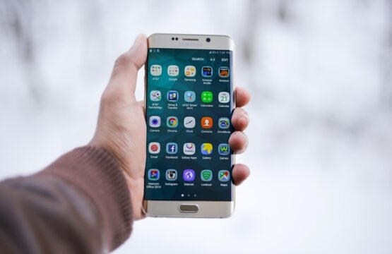 samsung-g395145f1f_640